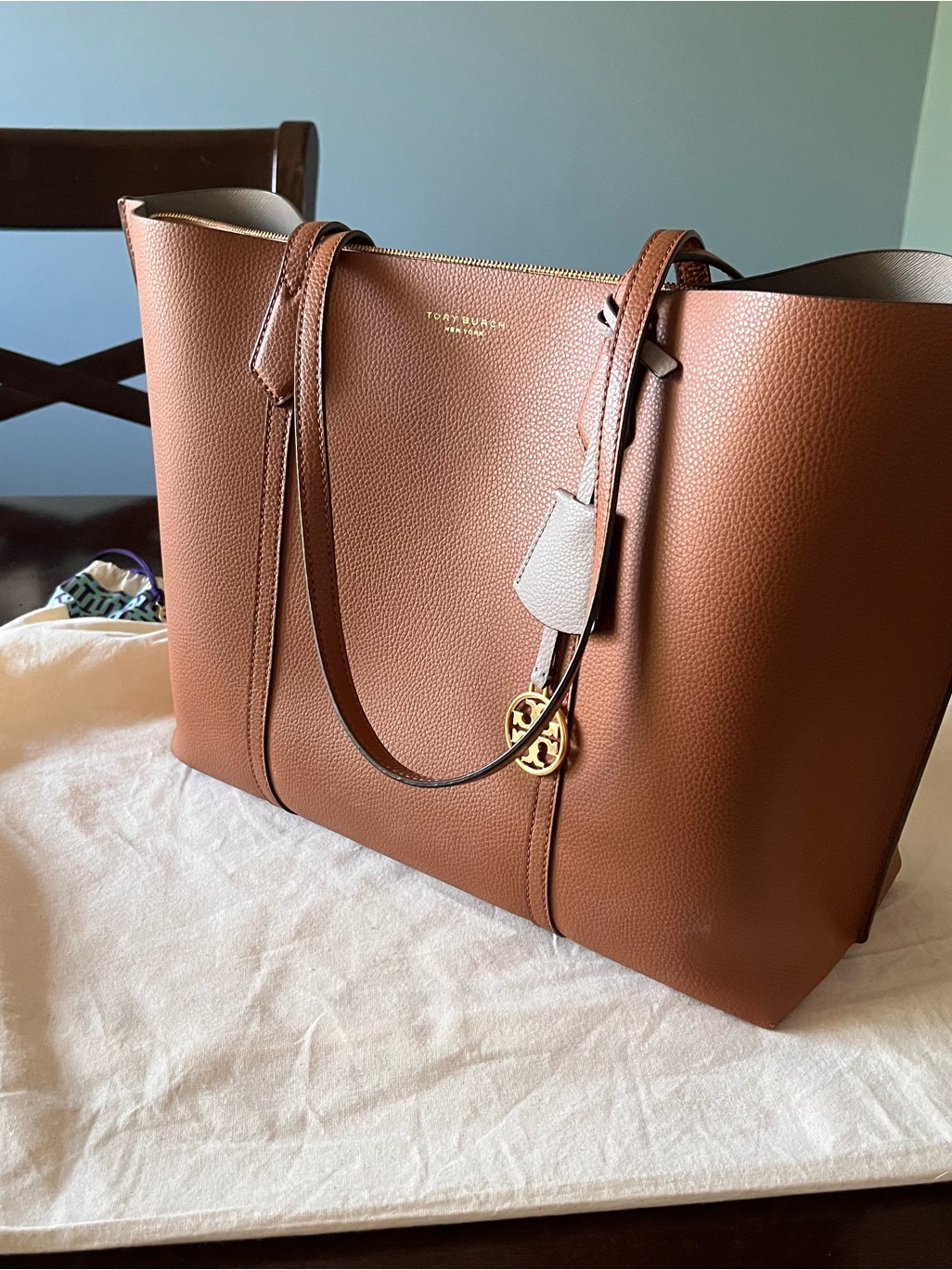 Tory Burch Chestnut Pebbled Leather Tote With Logo Charm